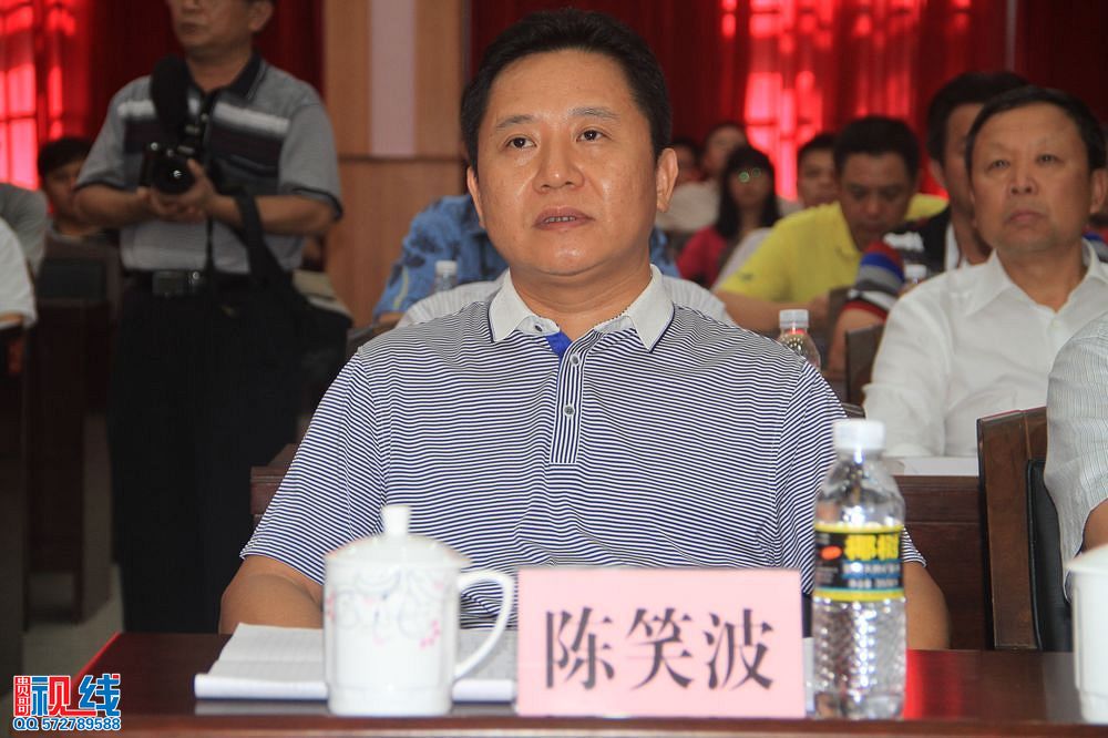 2014年第五届中国海南（屯昌）农民博览会项目推介暨签约活动现场（周宗贵 摄） (8).jpg