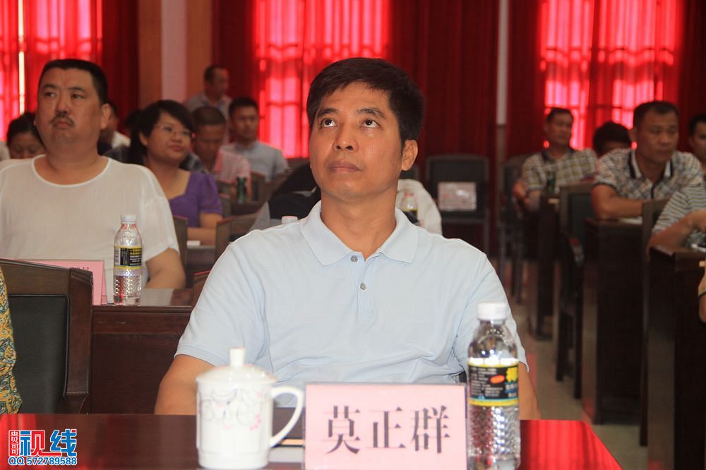 2014年第五届中国海南（屯昌）农民博览会项目推介暨签约活动现场（周宗贵 摄） (10).jpg
