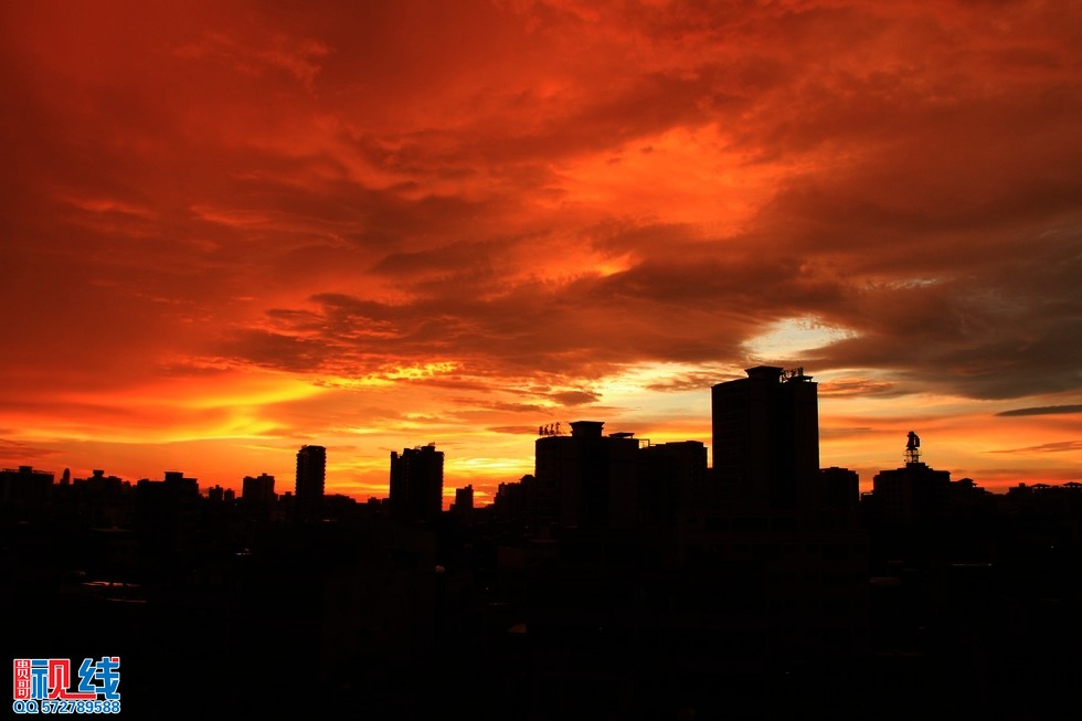 暴雨前后椰城美景处处有   双彩虹现身夕阳也无限美。（周宗贵 摄） (8).jpg