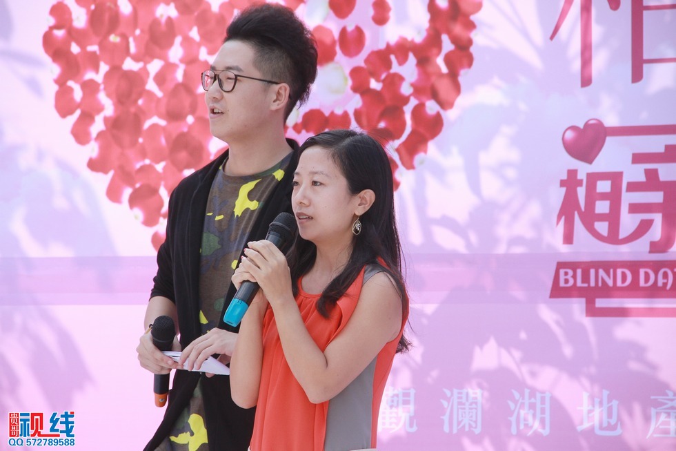《相亲记》换草观花，相亲大会在观澜湖举行。（周宗贵 摄） (12).jpg