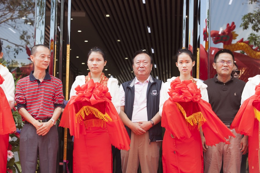 红太阳酒楼琼海店开业现场实况。 (20).jpg