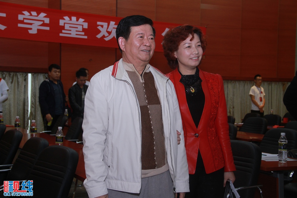 中华养生大学堂今日海口开讲 (19).jpg