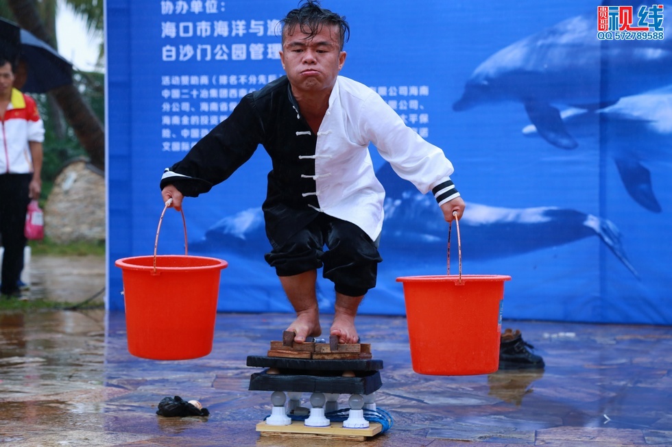 “保护海洋生物 保护生态环境＂大型公益活动今日海口举行 (42).jpg