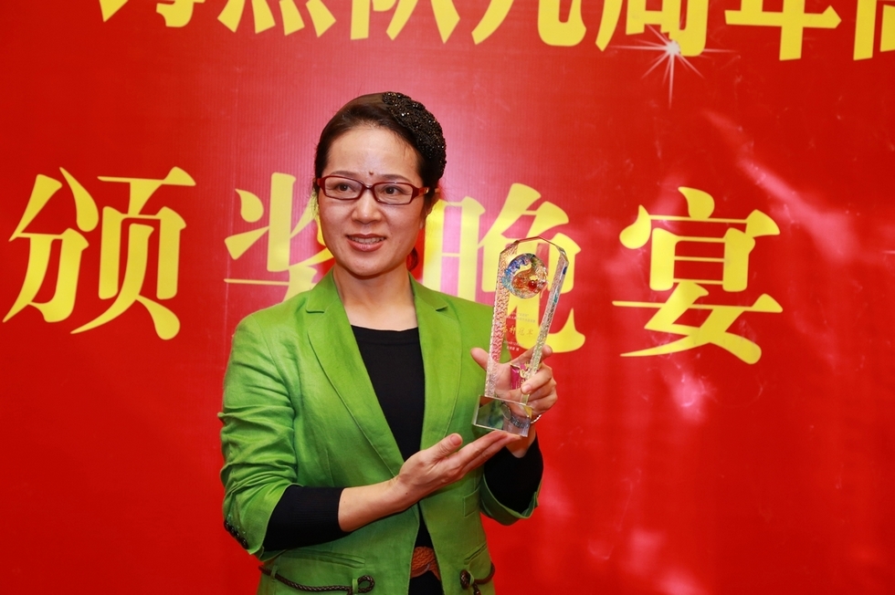 2014”安诺杯“海燕队9周年高尔夫邀请赛28日挥杆。（周宗贵 摄） (115).jpg