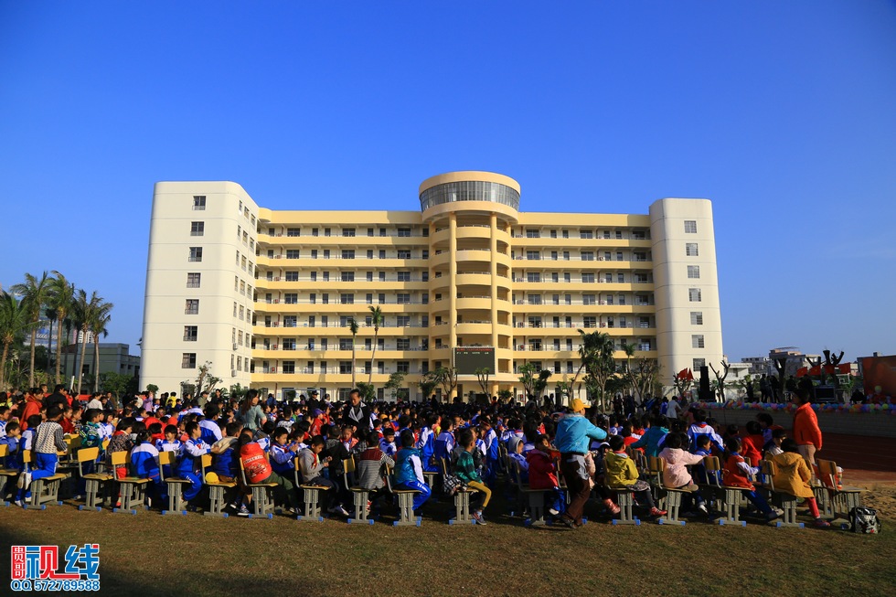 海口第29小学举办第三届艺术节现场实况。（周宗贵 摄） (6).jpg