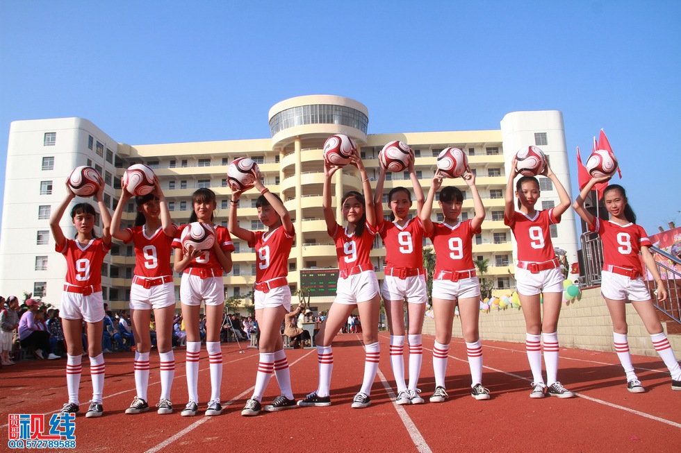 海口第29小学举办第三届艺术节现场实况。（周宗贵 摄） (78).jpg