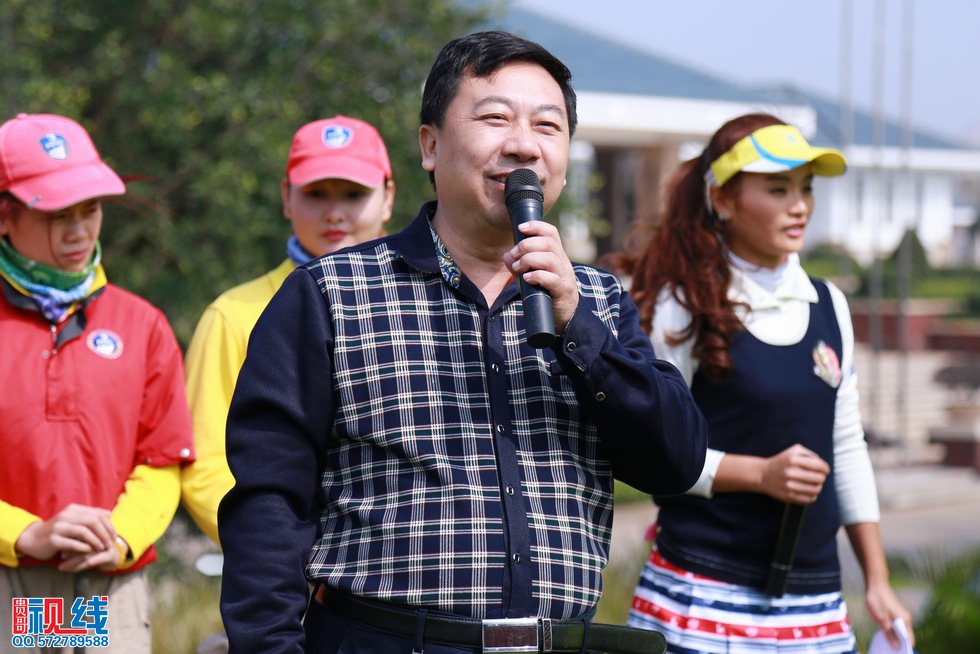 湖南商会潇湘高尔夫球队2014年终赛比赛实况。（周宗贵 摄） (10).jpg
