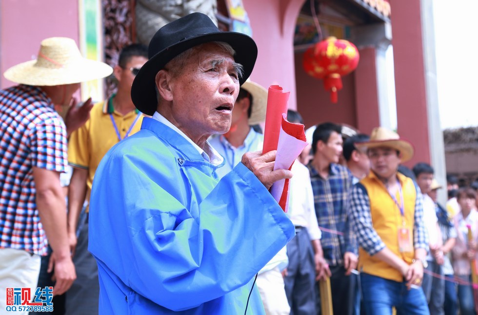 海南梁氏合族宗祠一期重修竣工回主庆典隆重举行。（周宗贵 摄） (46).jpg