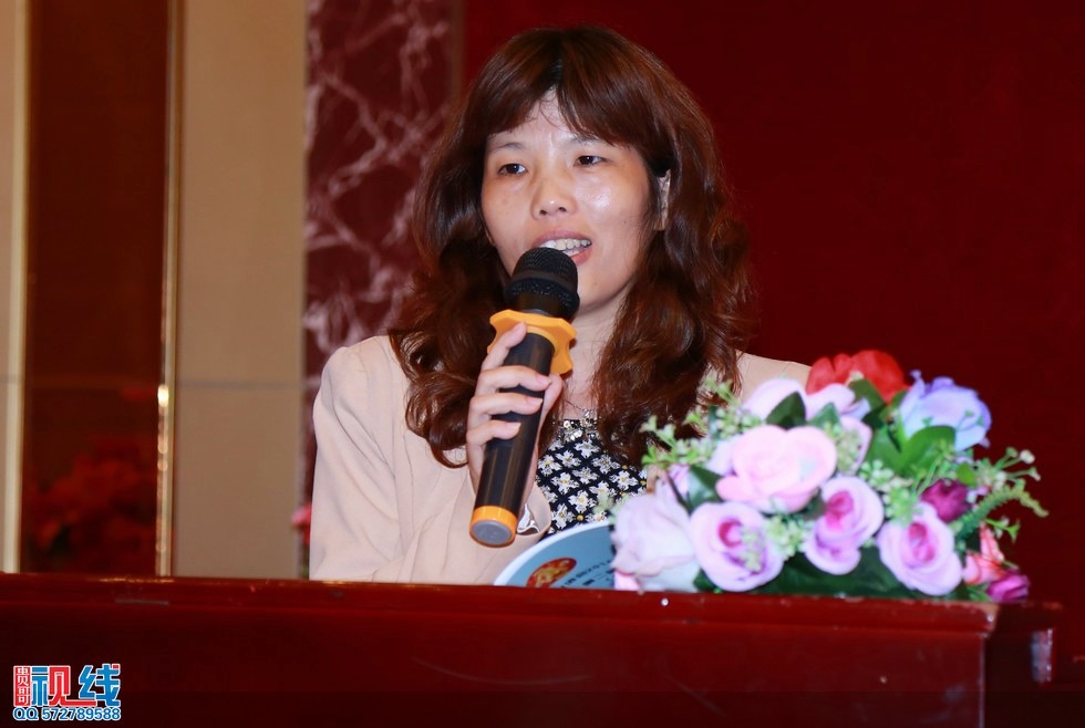海南省畜牧业协会2014年年会暨第二届健康养猪论坛现场实况。（周宗贵 摄） (21).jpg