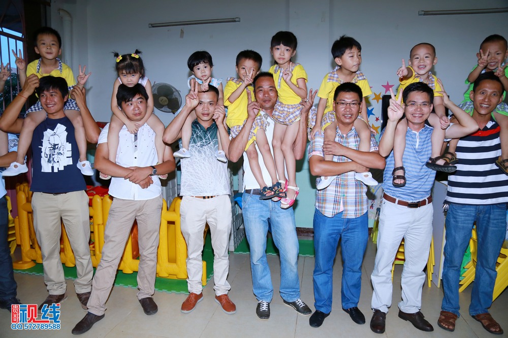 海口艺苗幼儿园举办父亲节活动   让爱传递之幸福家庭。（周宗贵 摄） (16).jpg