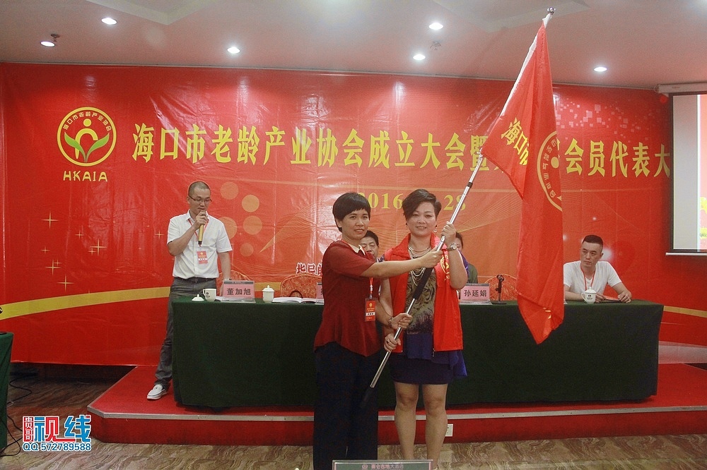成立大合影（周宗贵） (20).jpg